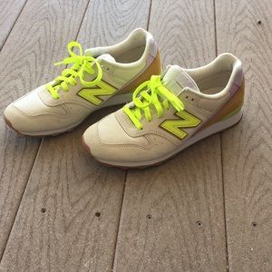 New balance shoes